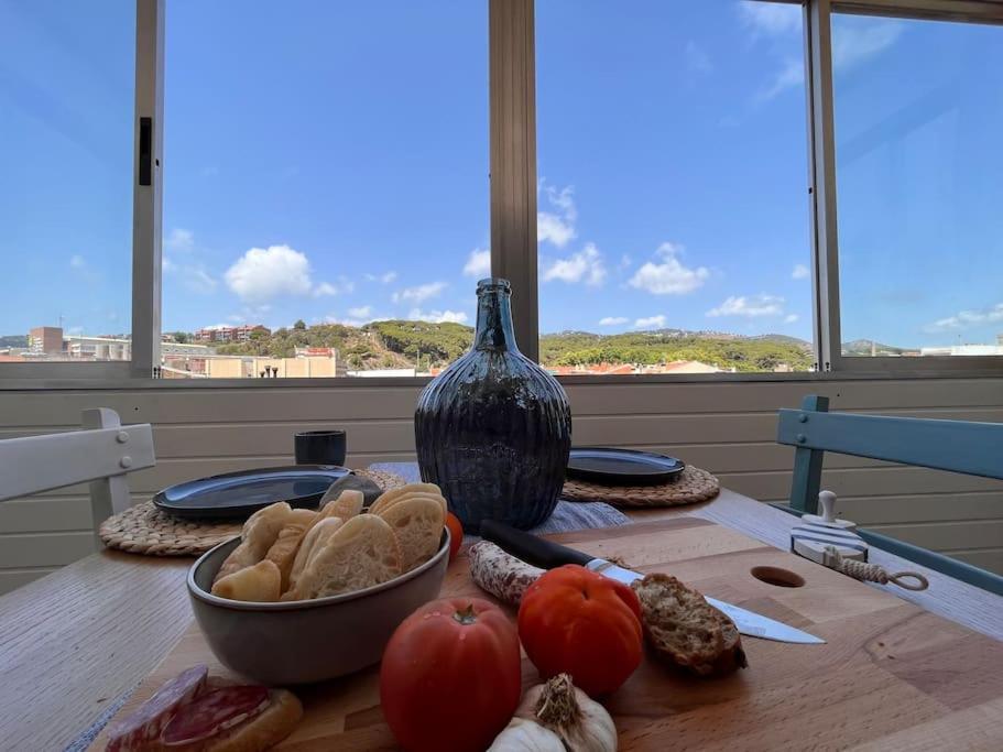 Apartamento “La Caleta” Calella Luaran gambar
