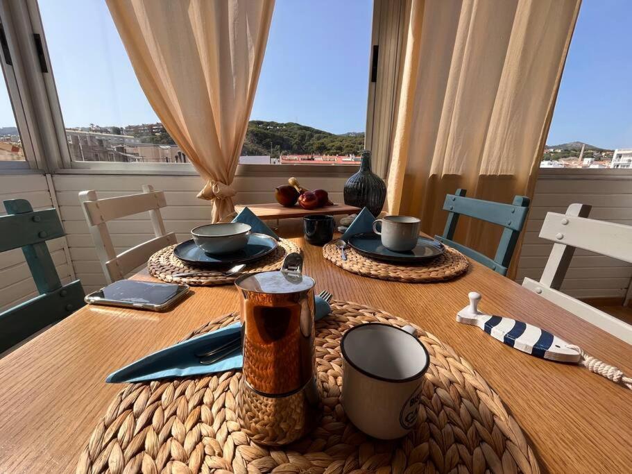 Apartamento “La Caleta” Calella Luaran gambar